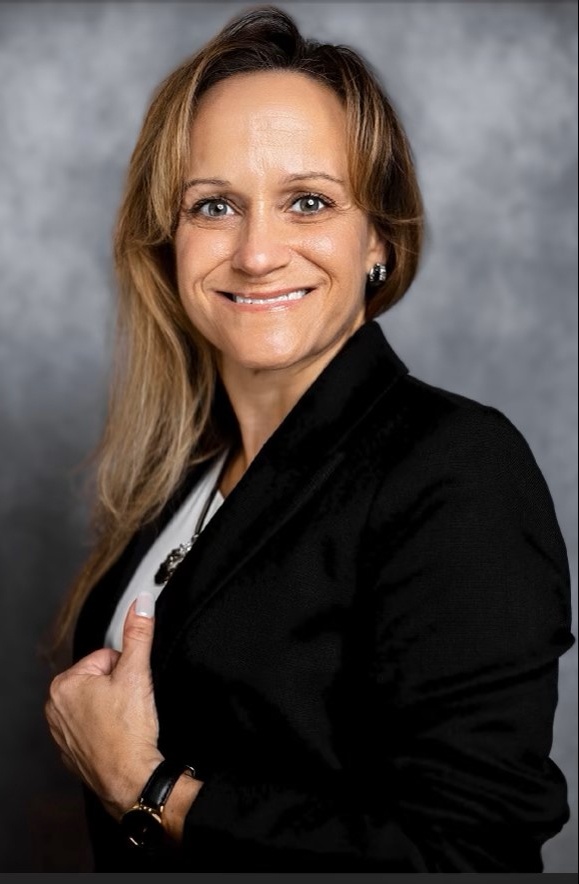 Erin Kalka, MA, LMFT Licensed Clinician